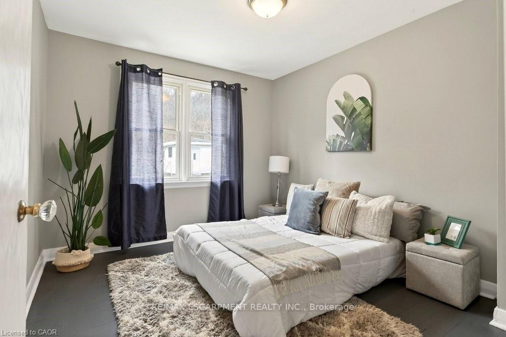 Photo 15 of 76 Margaret Avenue, Hamilton, Stoney Creek — HOMEH
