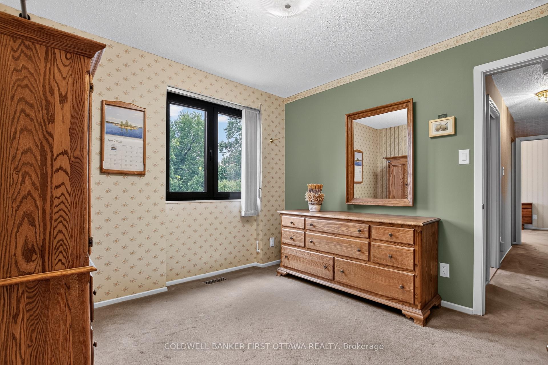 Photo 28 of 6 Cosburn Avenue, Ottawa, Arlington Woods — HOMEH