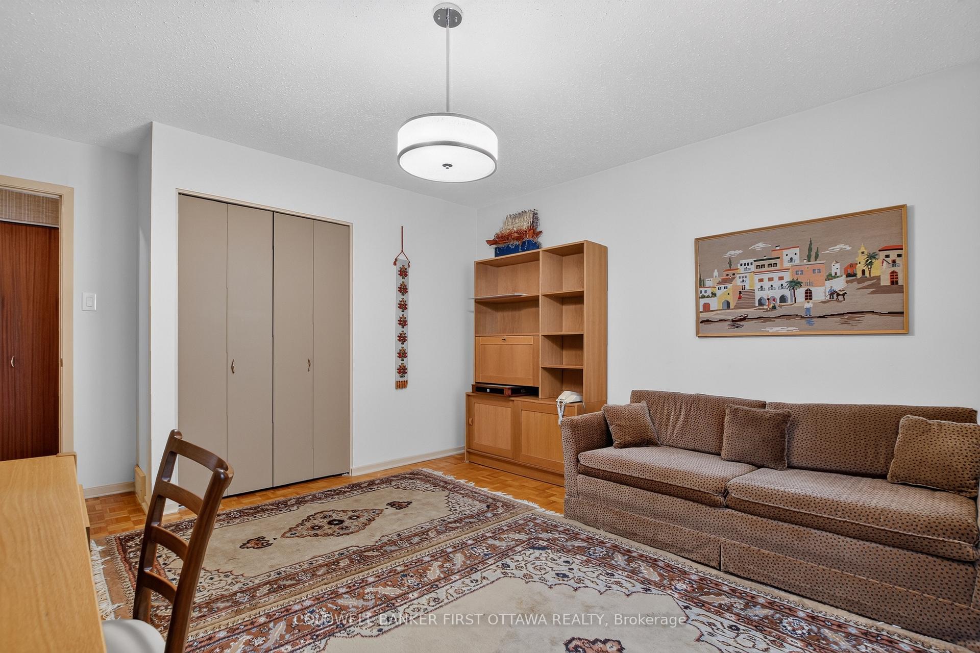 Photo 33 of 6 Cosburn Avenue, Ottawa, Arlington Woods — HOMEH
