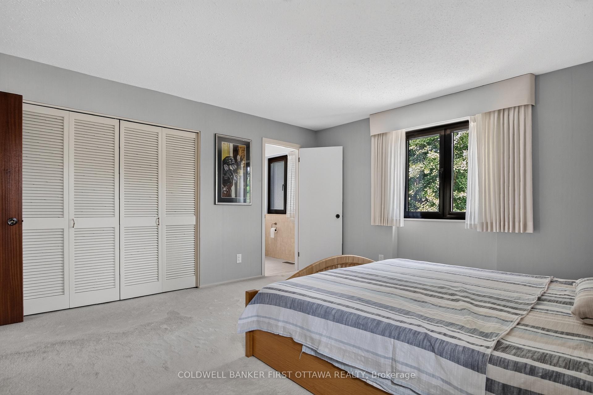 Photo 37 of 6 Cosburn Avenue, Ottawa, Arlington Woods — HOMEH