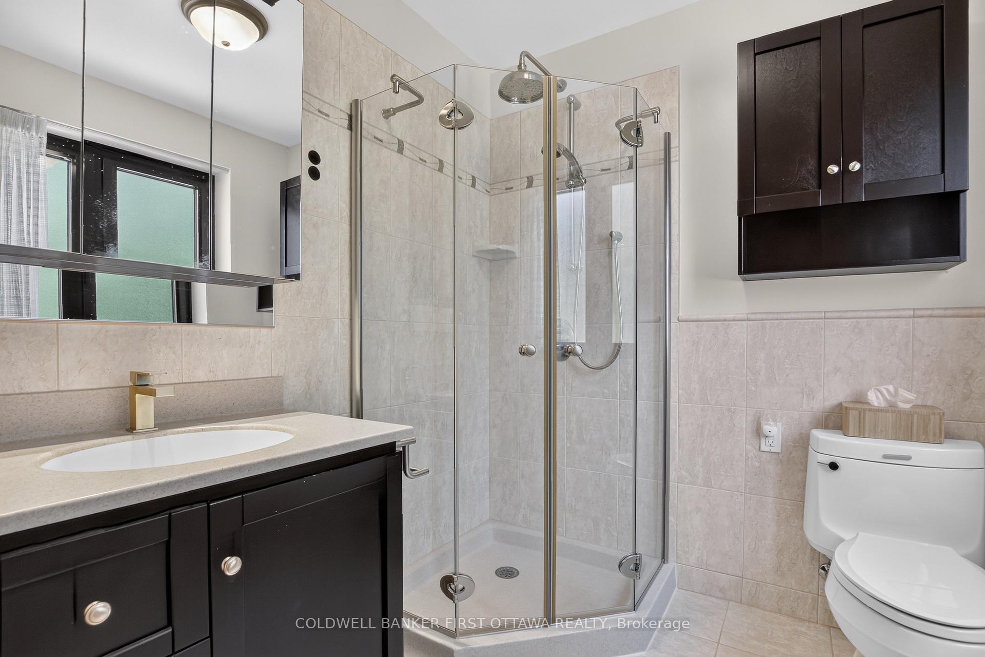 Photo 39 of 6 Cosburn Avenue, Ottawa, Arlington Woods — HOMEH