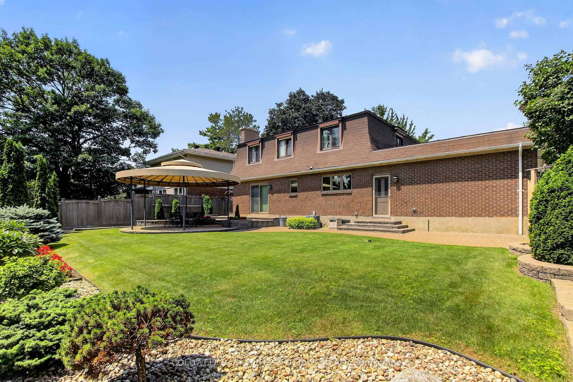 Photo 43 of 6 Cosburn Avenue, Ottawa, Arlington Woods — HOMEH