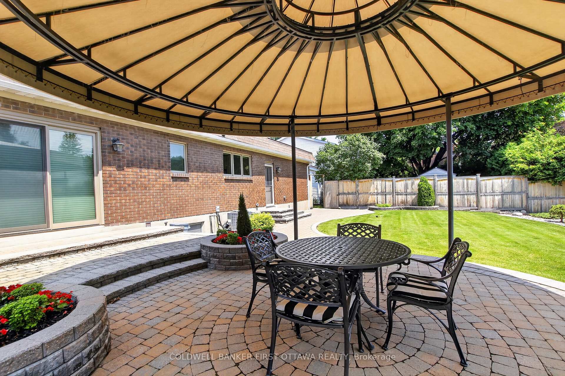 Photo 46 of 6 Cosburn Avenue, Ottawa, Arlington Woods — HOMEH