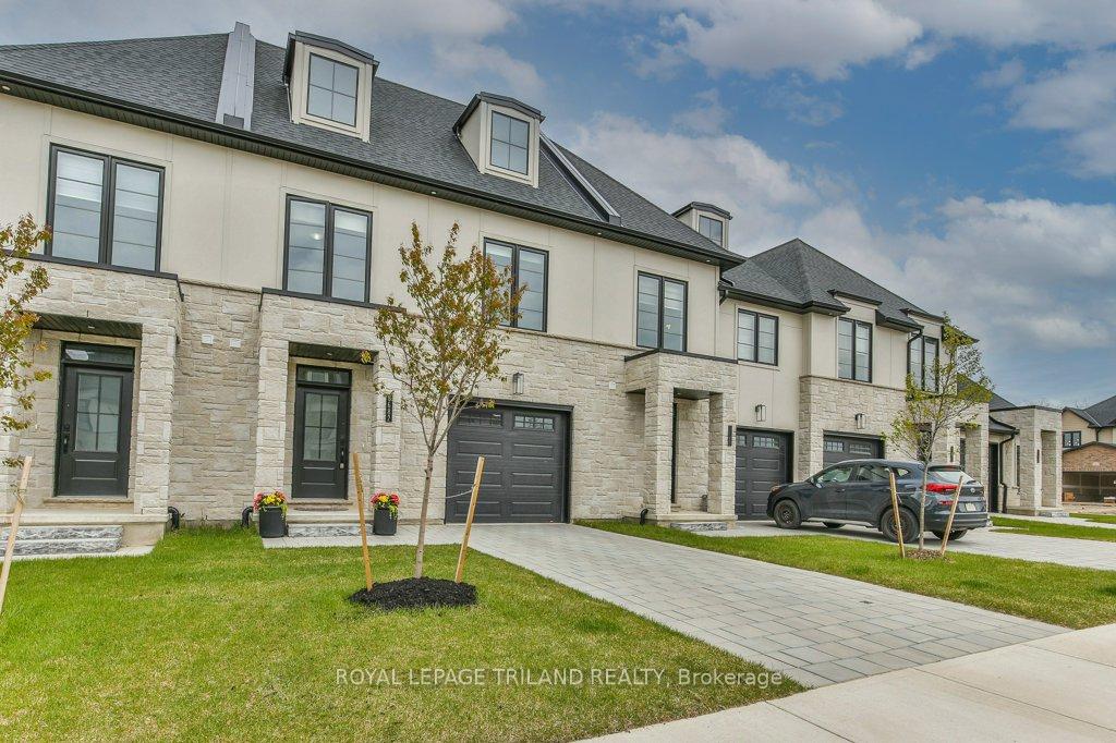 Photo 3 of 6682 Hayward Drive, London, South V — HOMEH