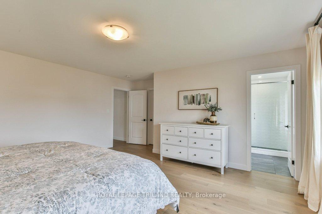 Photo 28 of 6682 Hayward Drive, London, South V — HOMEH