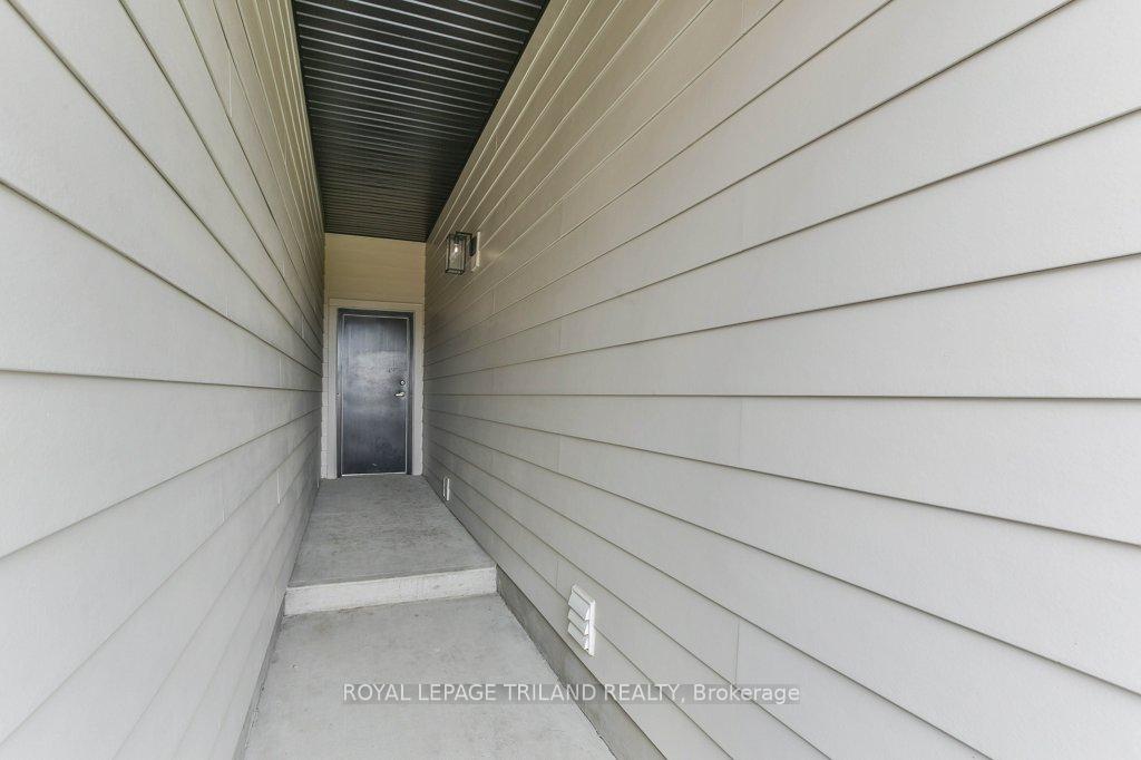 Photo 44 of 6682 Hayward Drive, London, South V — HOMEH