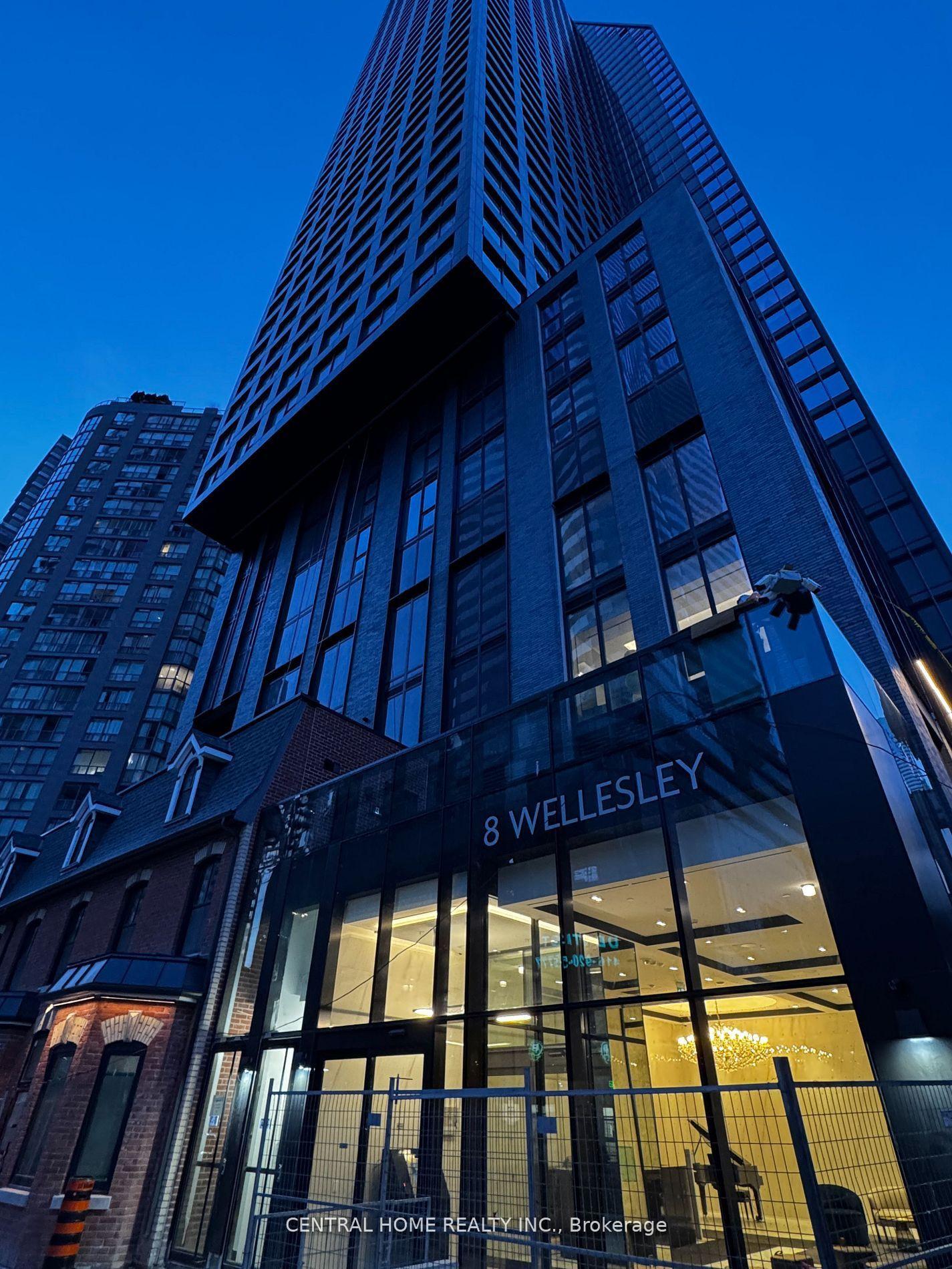 Photo 1 of Unit 1612, 8 Wellesley Street W, Toronto, Bay Street Corridor — HOMEH