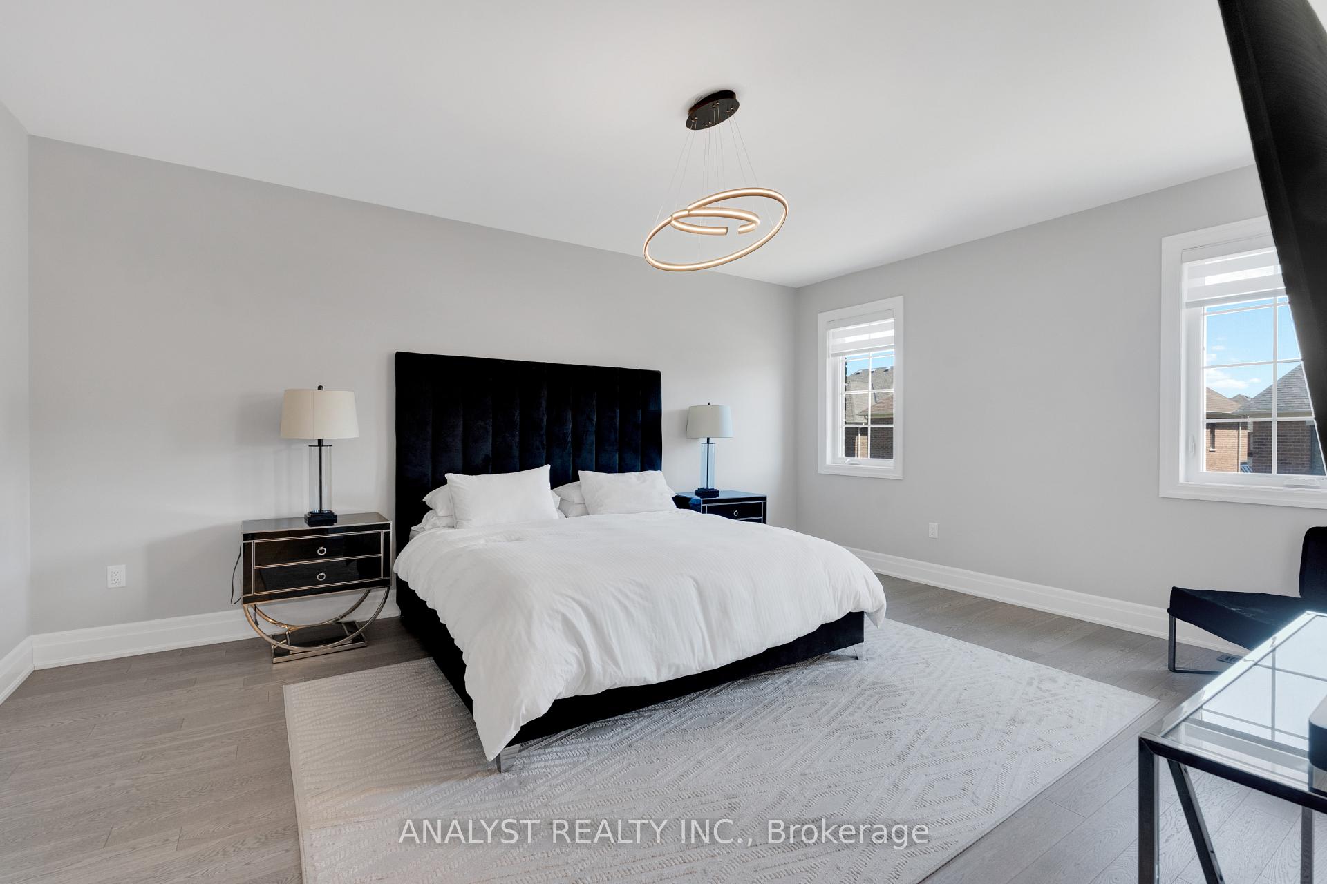 Photo 19 of 15 Streamside Street, Vaughan, Kleinburg — HOMEH