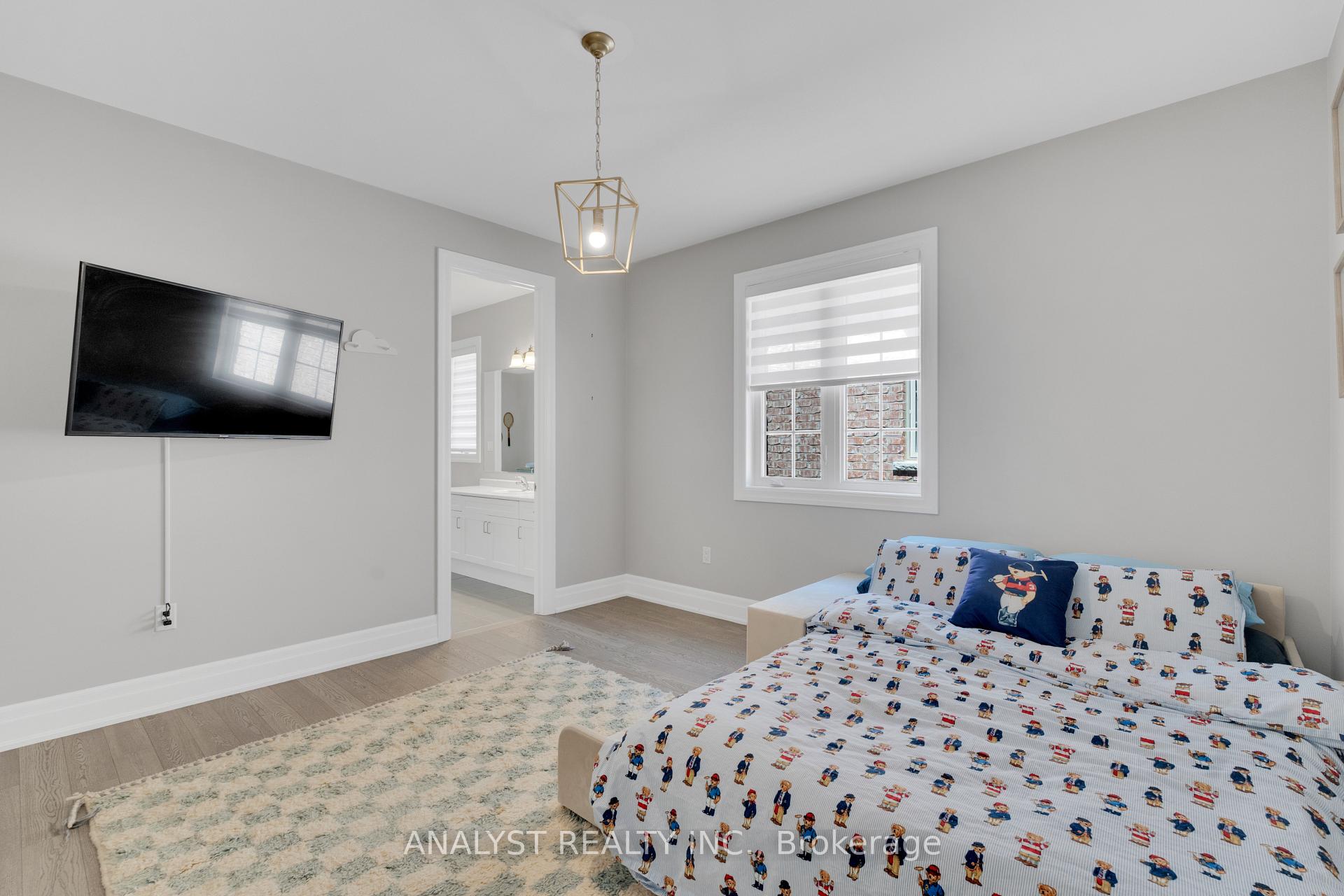 Photo 24 of 15 Streamside Street, Vaughan, Kleinburg — HOMEH