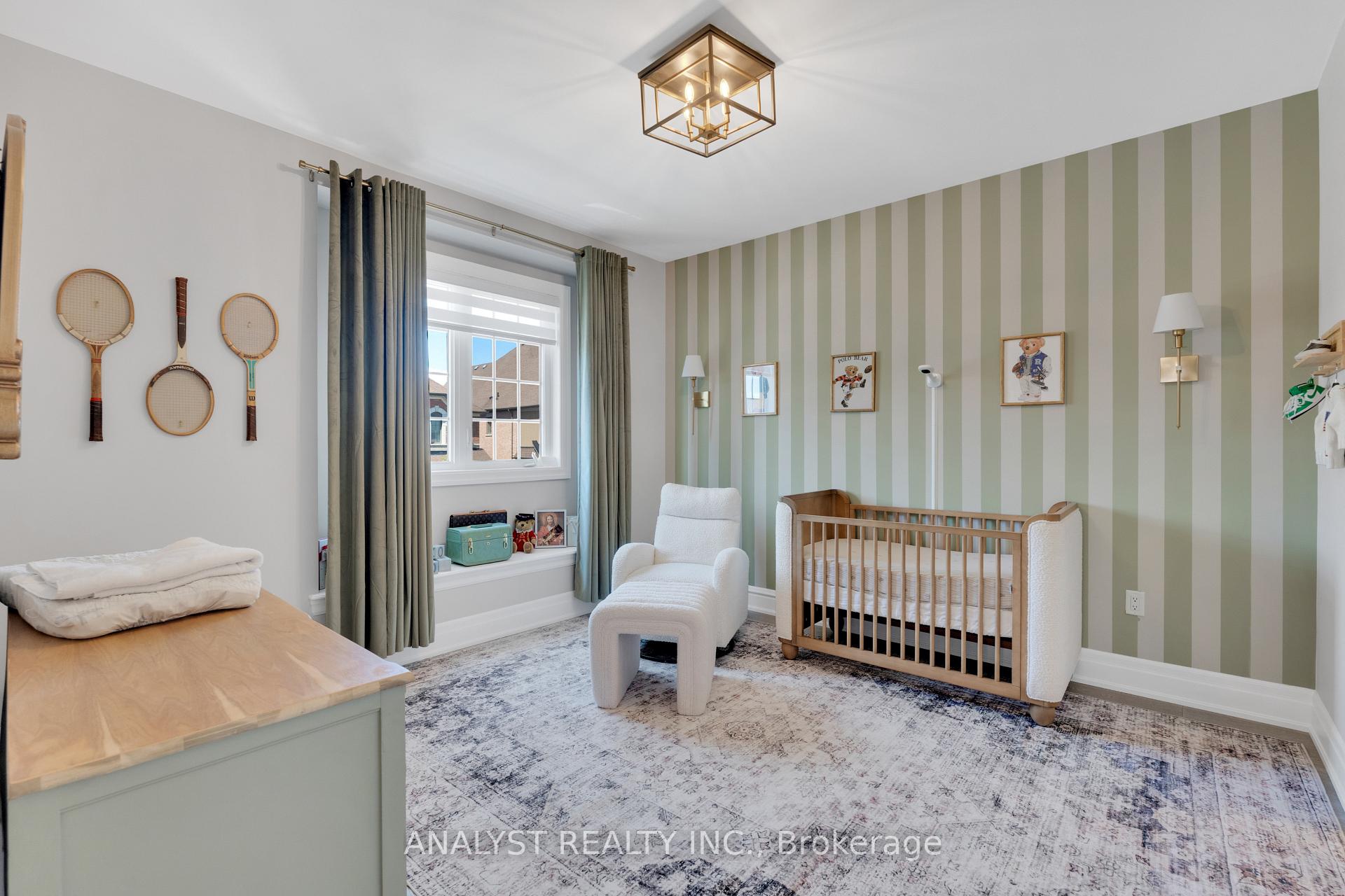 Photo 26 of 15 Streamside Street, Vaughan, Kleinburg — HOMEH