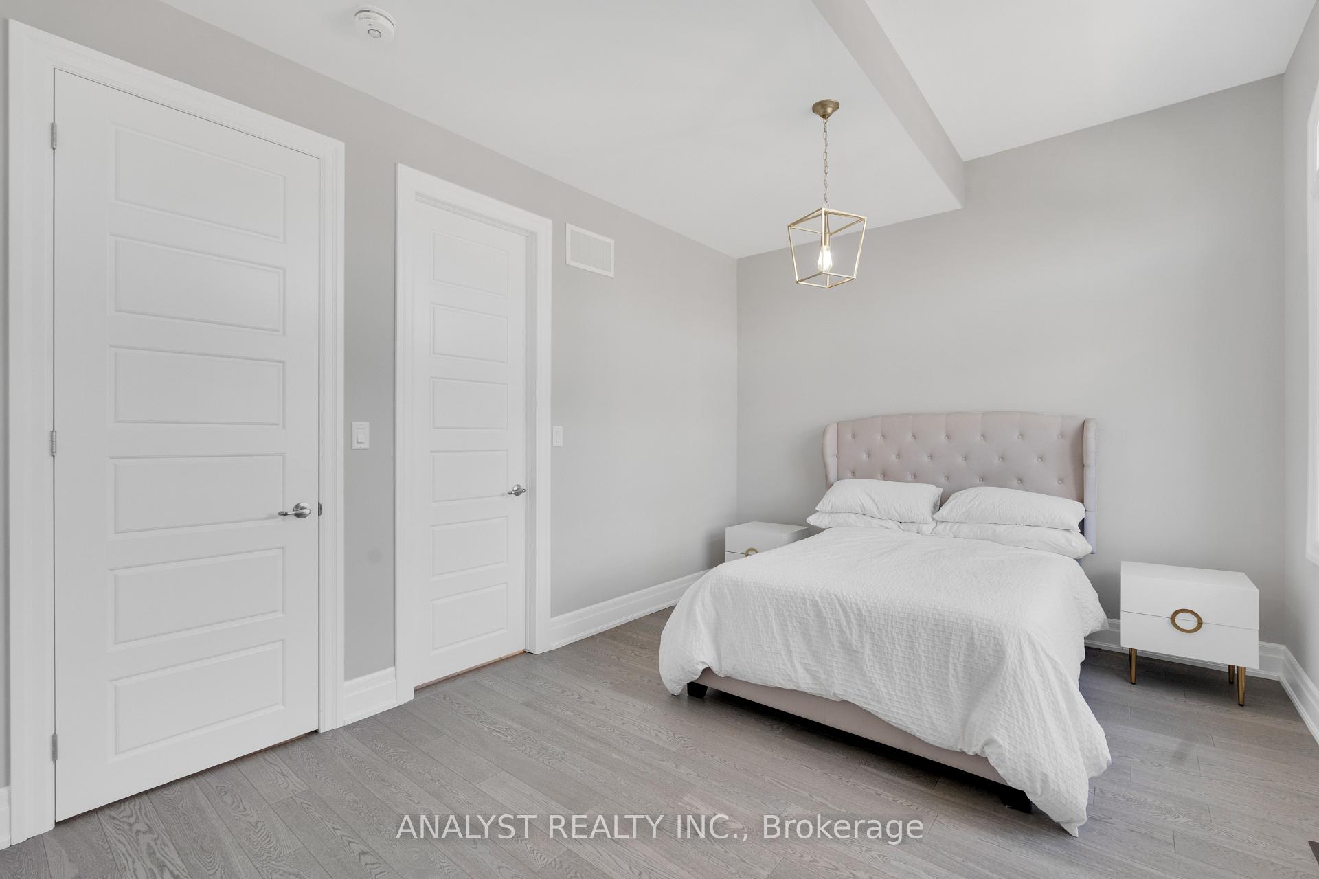 Photo 29 of 15 Streamside Street, Vaughan, Kleinburg — HOMEH