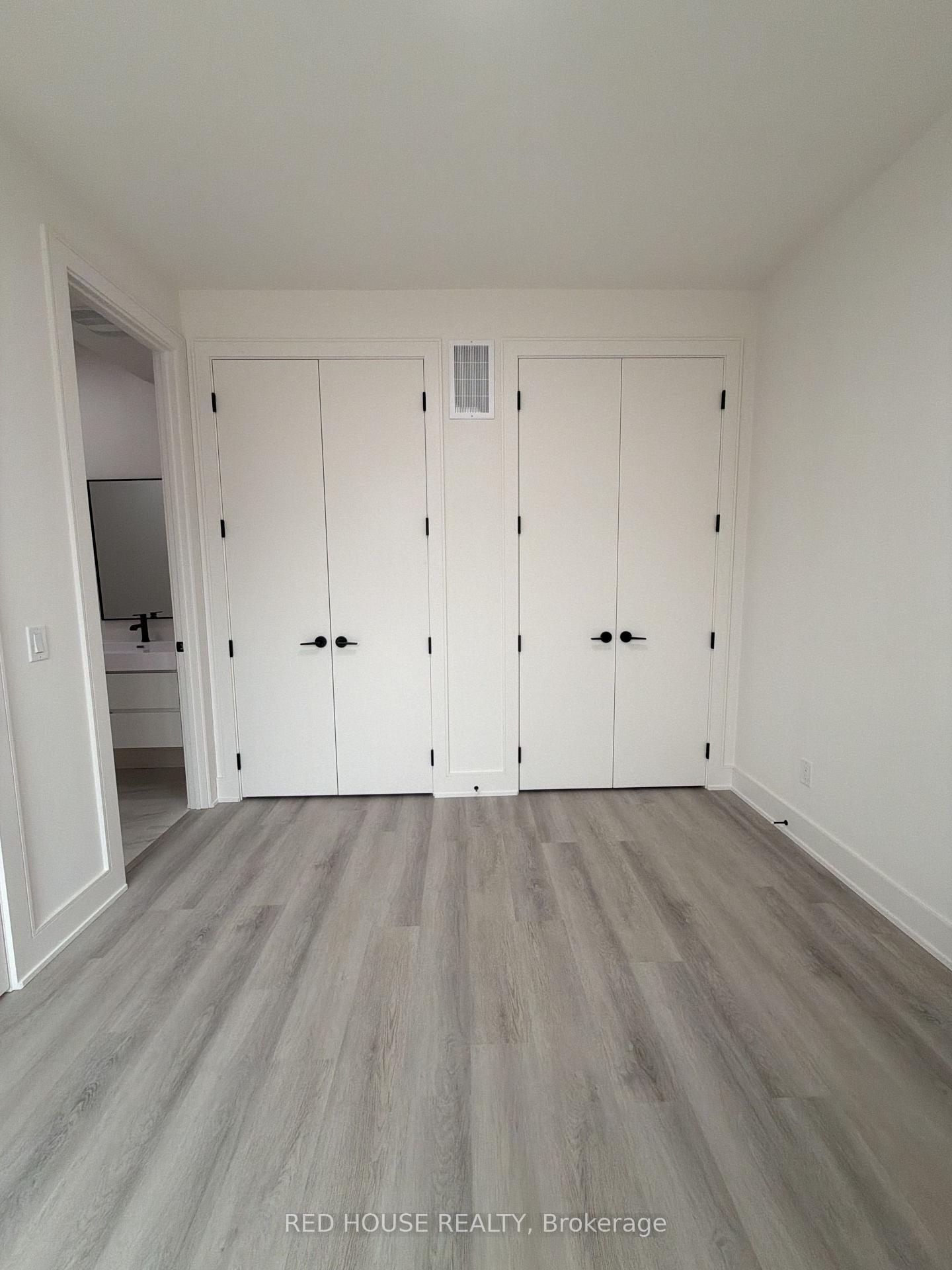 Photo 14 of 155 Everett Common, St. Catharines, Oakdale — HOMEH