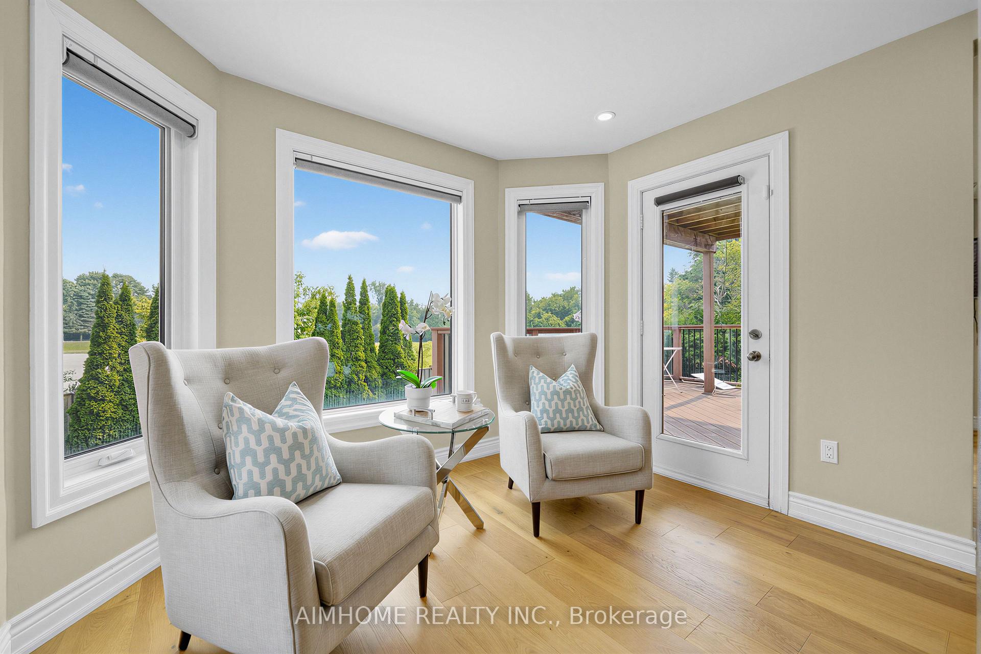Photo 6 of 68 Aitken Circle, Markham, Unionville — HOMEH