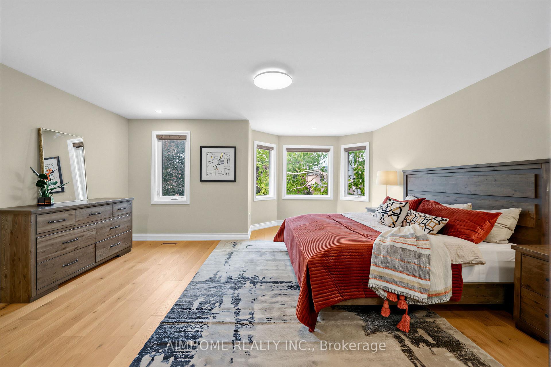 Photo 15 of 68 Aitken Circle, Markham, Unionville — HOMEH