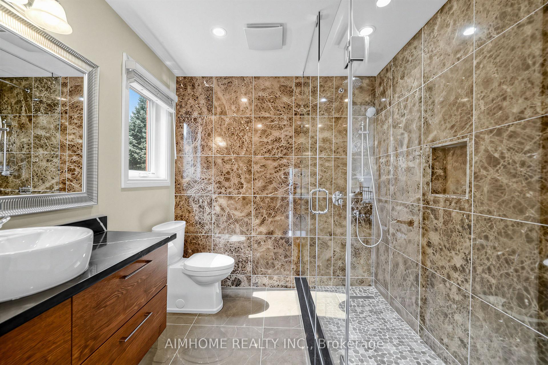 Photo 28 of 68 Aitken Circle, Markham, Unionville — HOMEH