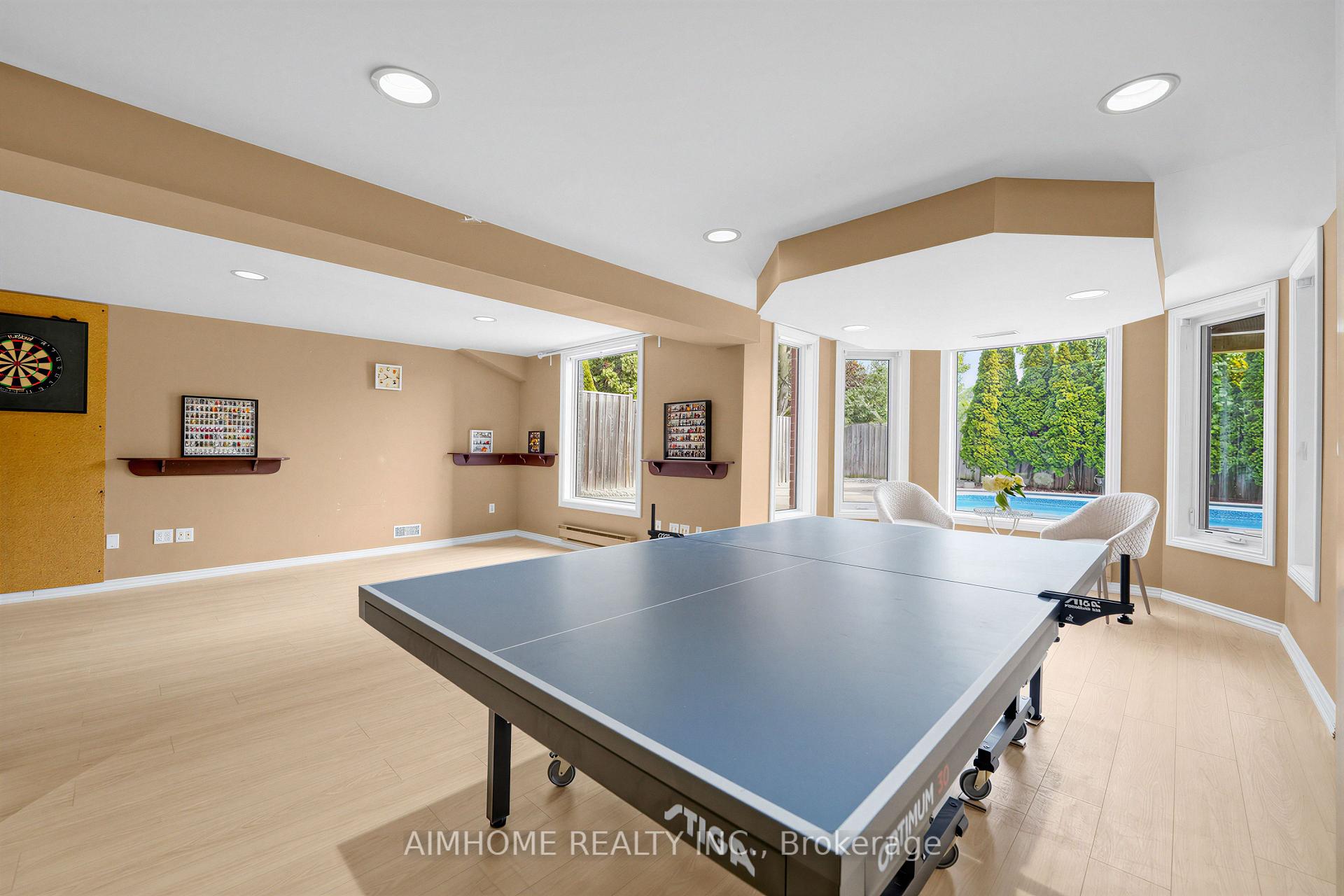 Photo 35 of 68 Aitken Circle, Markham, Unionville — HOMEH
