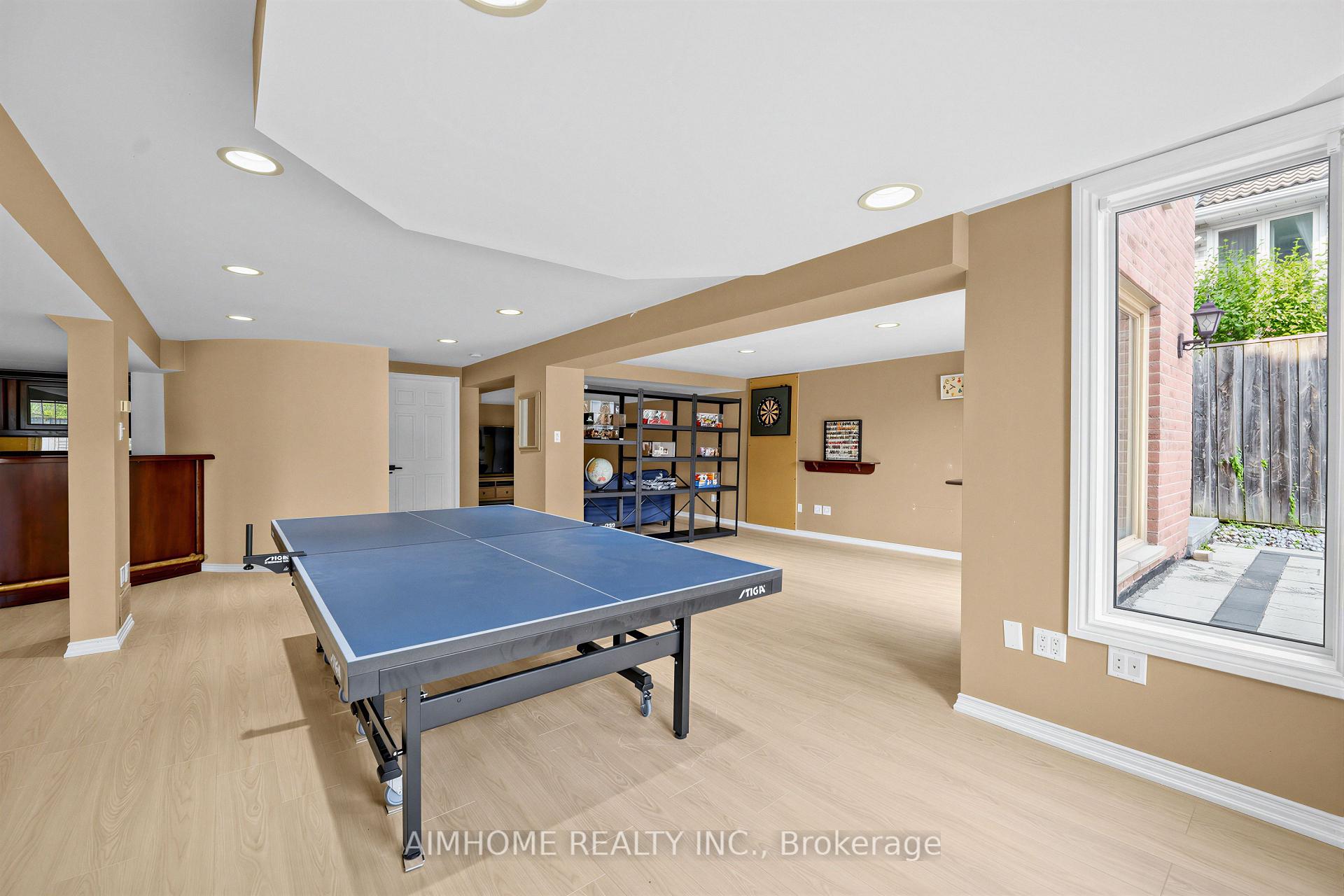 Photo 37 of 68 Aitken Circle, Markham, Unionville — HOMEH