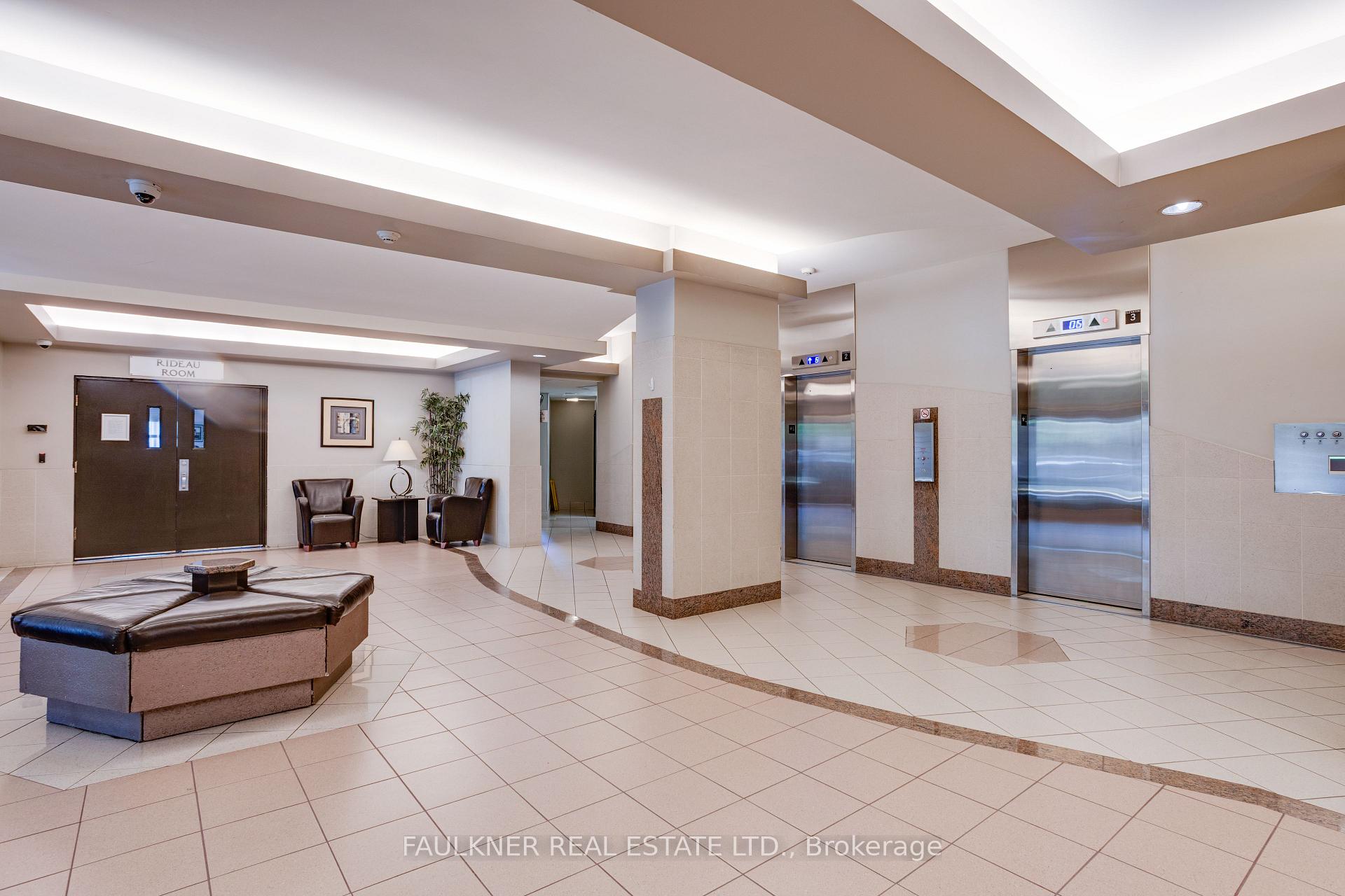 Photo 4 of Unit 1104, 900 Dynes Road, Ottawa, Carleton Square — HOMEH