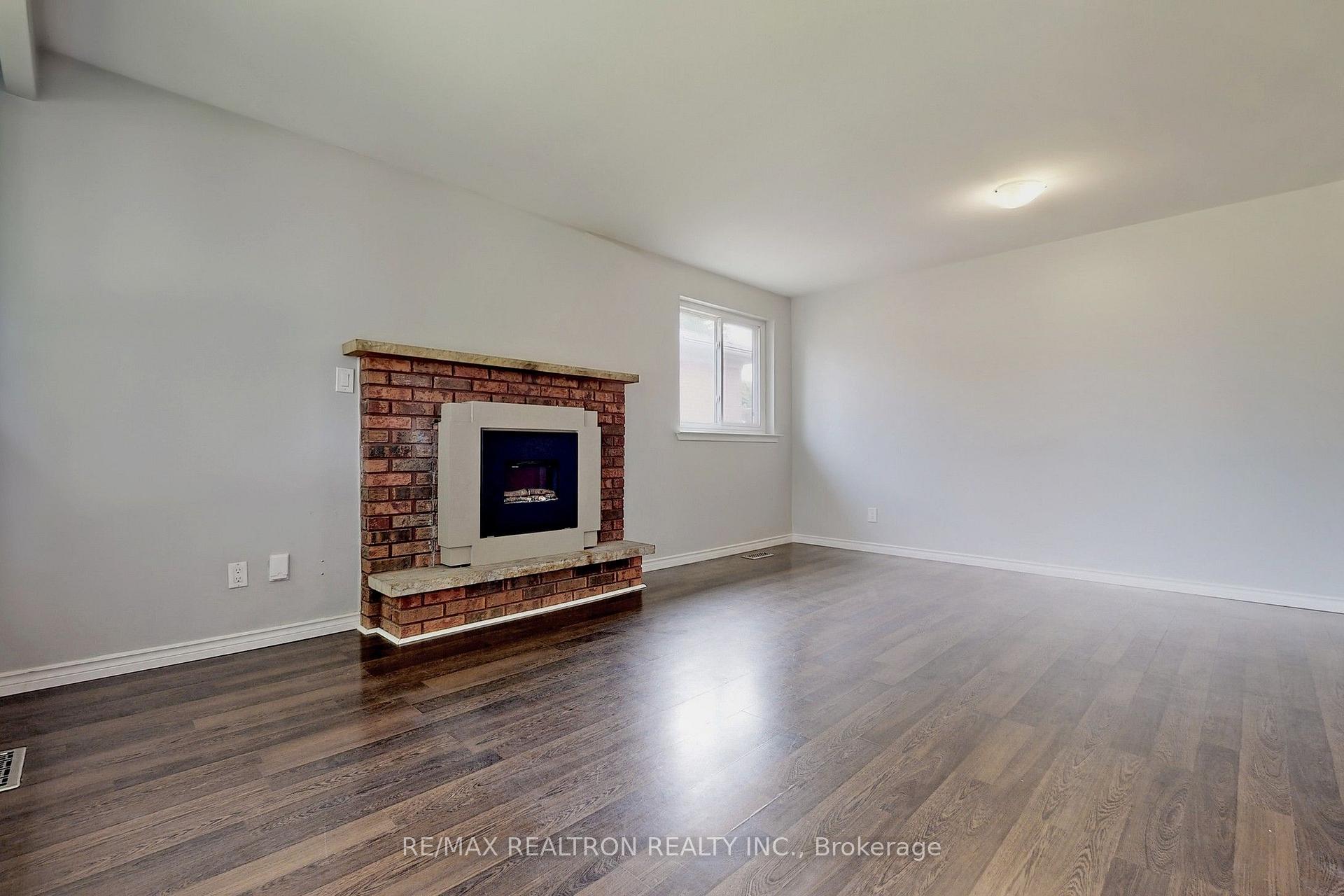 Photo 11 of Unit Upper, 669 Shakespeare Avenue, Oshawa, Donevan — HOMEH
