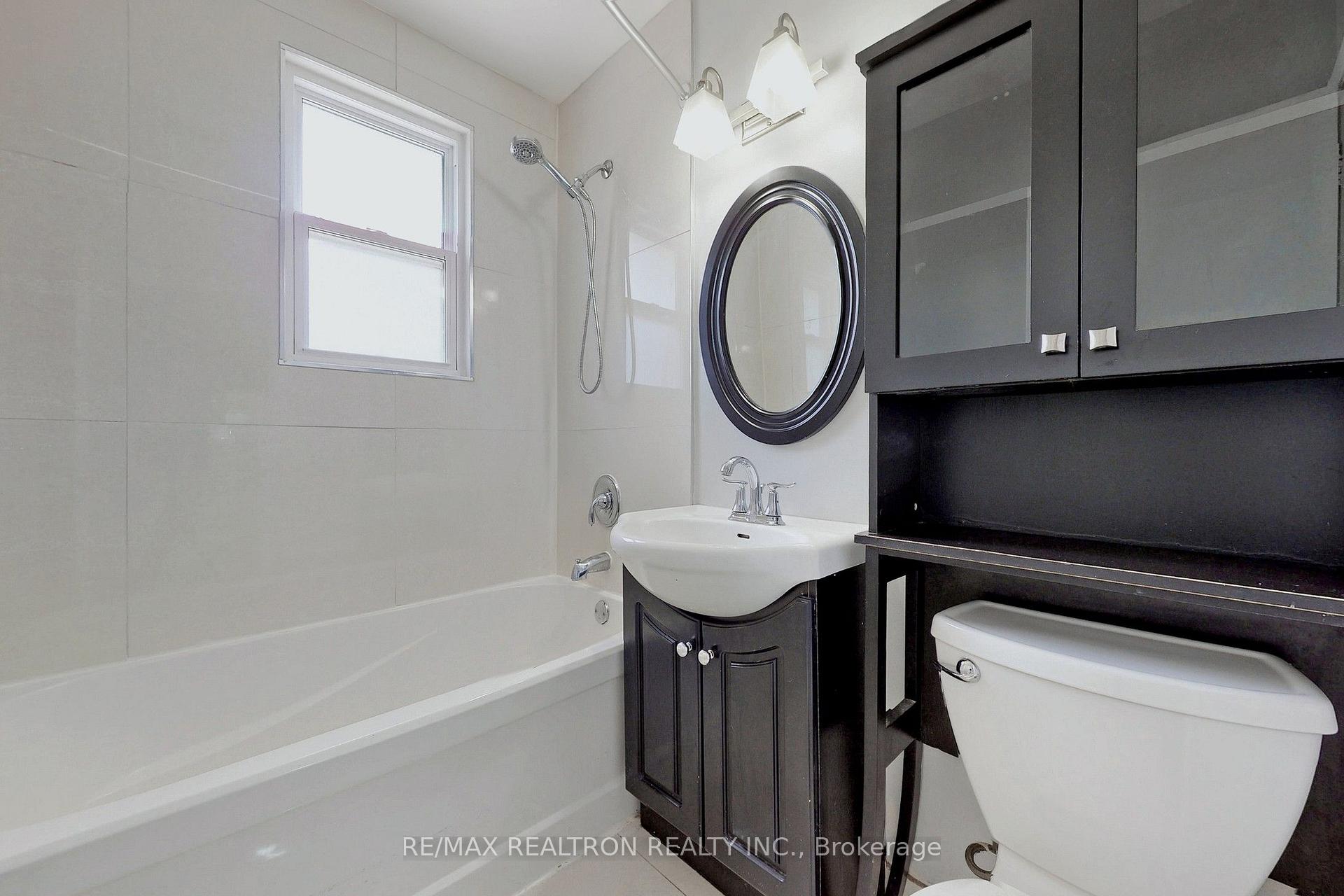 Photo 8 of Unit Upper, 669 Shakespeare Avenue, Oshawa, Donevan — HOMEH