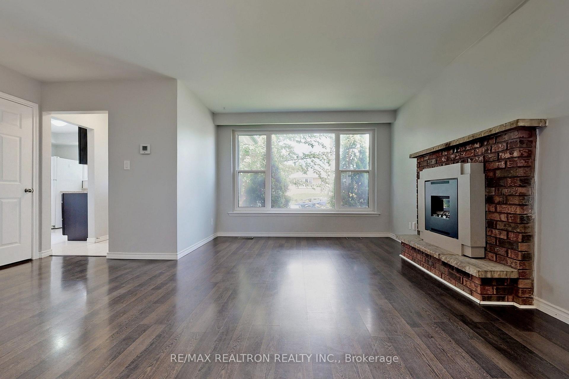 Photo 15 of Unit Upper, 669 Shakespeare Avenue, Oshawa, Donevan — HOMEH