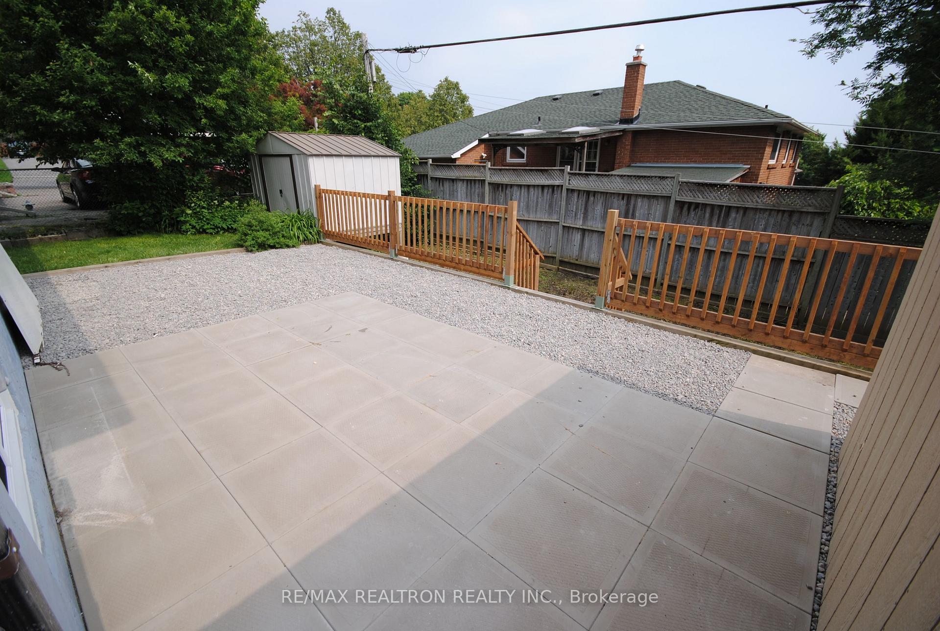 Photo 19 of Unit Upper, 669 Shakespeare Avenue, Oshawa, Donevan — HOMEH
