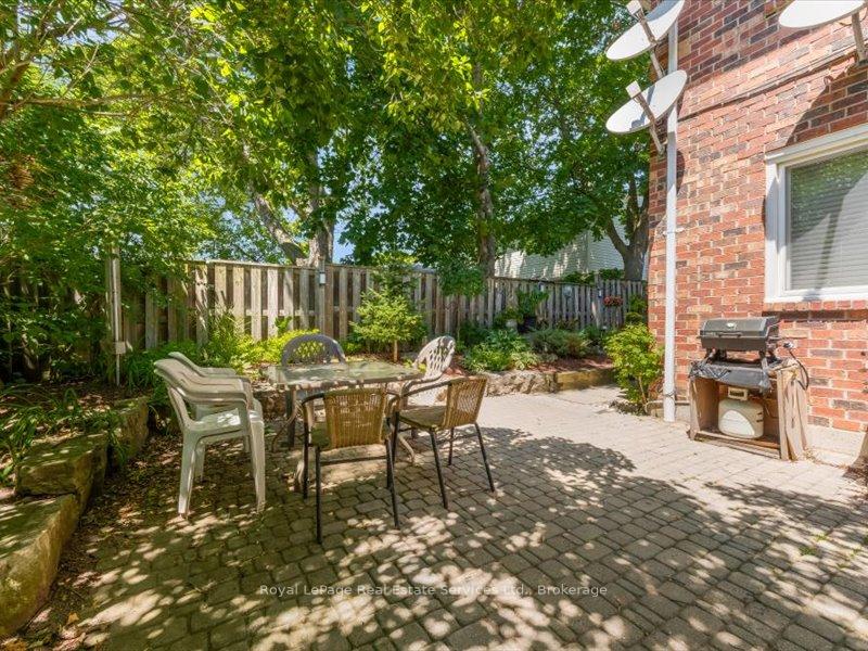 Photo 22 of 81 Hamilton Street N, Hamilton, Waterdown — HOMEH