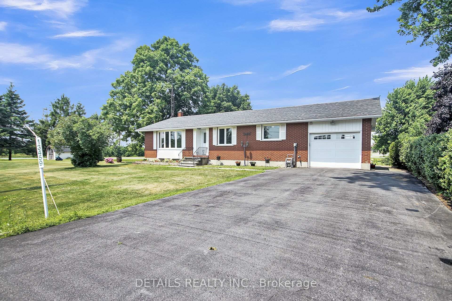 Photo 2 of 13459 Loucks Road, North Dundas, North Dundas (Winchester) Twp — HOMEH