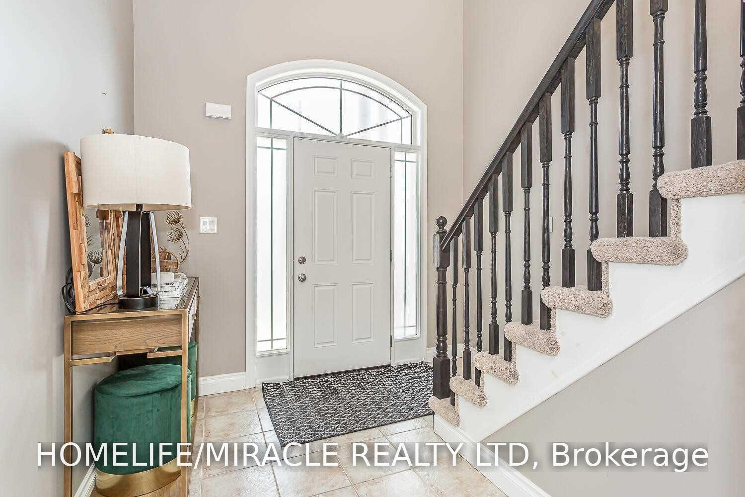 Photo 3 of 944 Dunblane Court, Kitchener, Huron Park — HOMEH