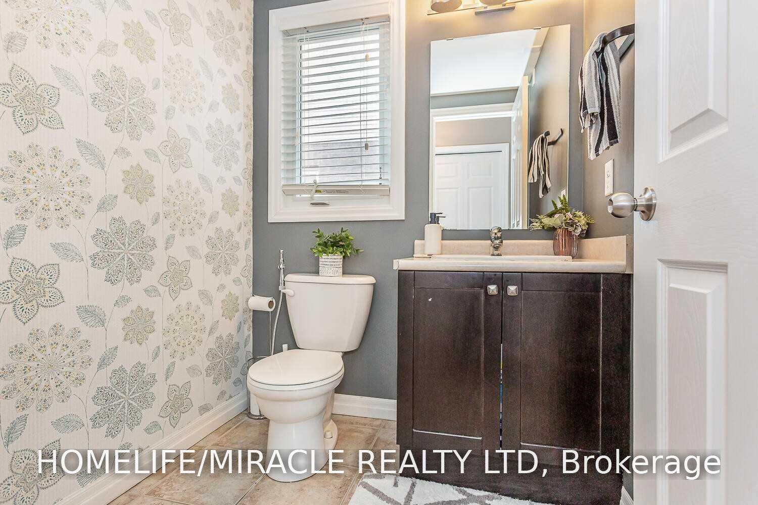 Photo 16 of 944 Dunblane Court, Kitchener, Huron Park — HOMEH