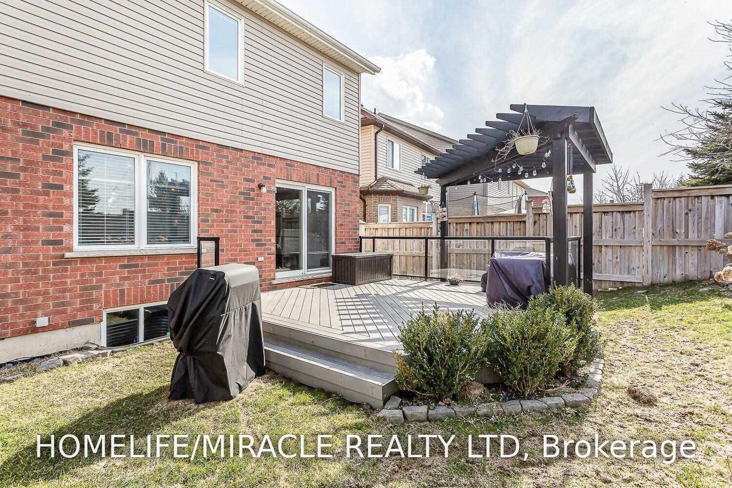 Photo 35 of 944 Dunblane Court, Kitchener, Huron Park — HOMEH