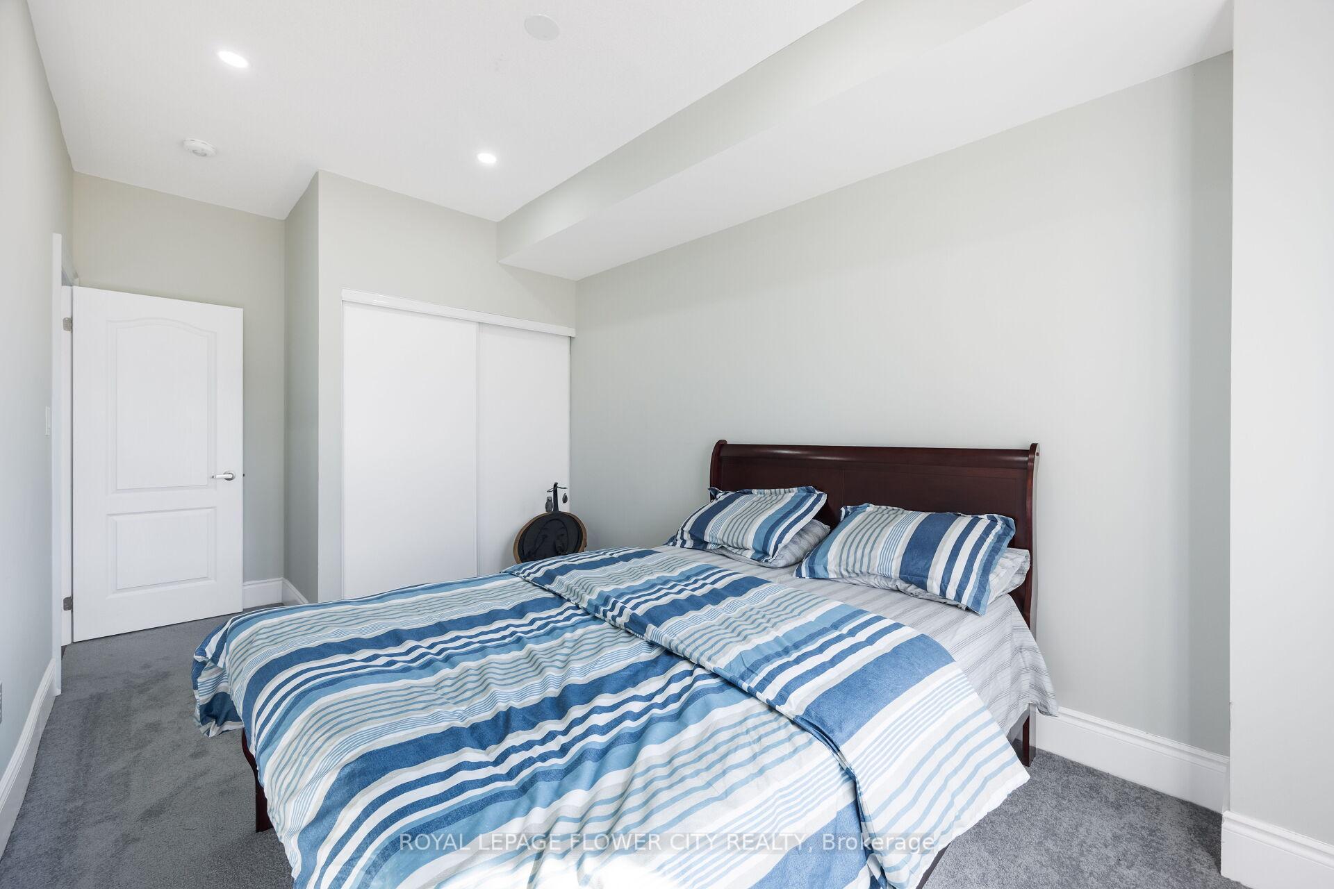 Photo 13 of 62 Foxsparrow Road, Brampton, Sandringham-Wellington North — HOMEH