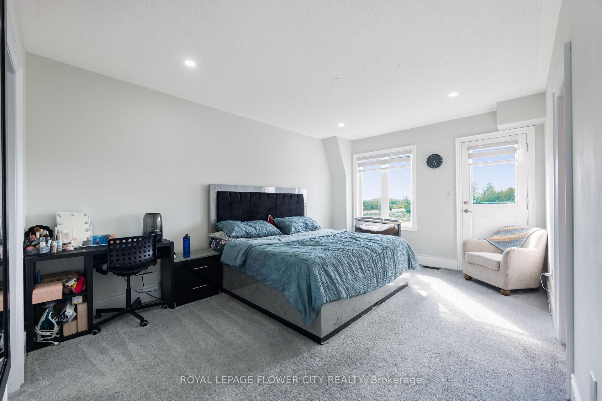 Photo 32 of 62 Foxsparrow Road, Brampton, Sandringham-Wellington North — HOMEH