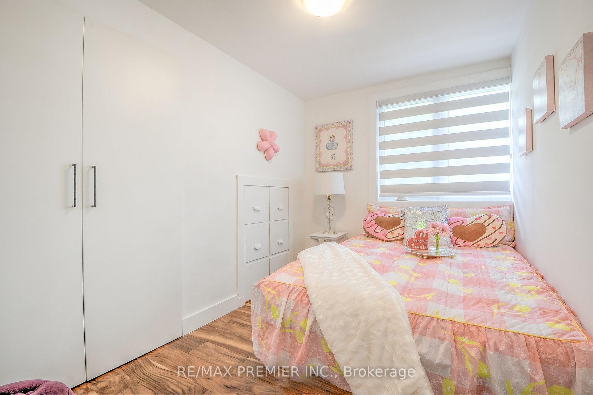 Photo 30 of 1467 Ouellette Avenue, Windsor — HOMEH