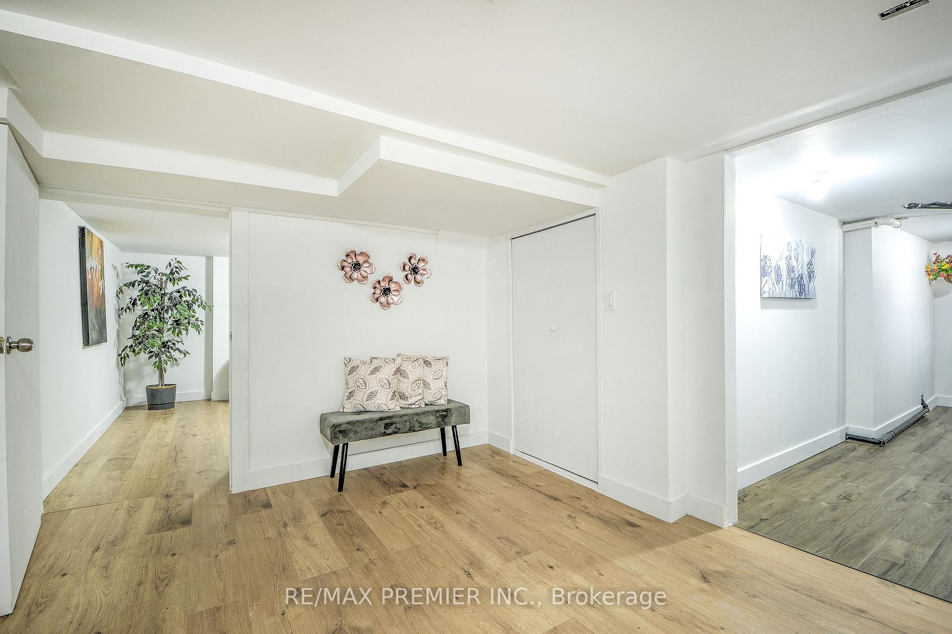 Photo 32 of 1467 Ouellette Avenue, Windsor — HOMEH