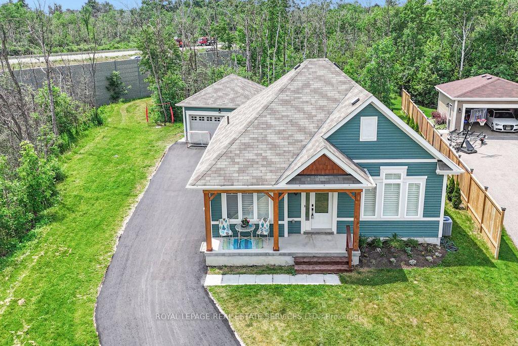 Photo 37 of 74 Robert Street S, Wasaga Beach — HOMEH