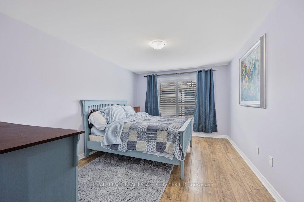 Photo 14 of 74 Robert Street S, Wasaga Beach — HOMEH