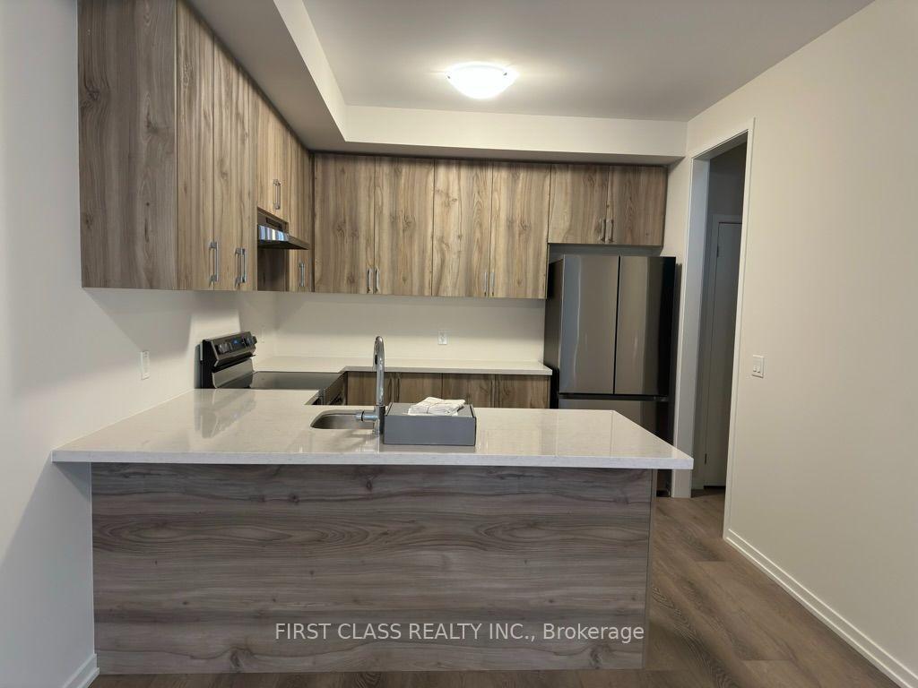 Photo 8 of 27 Arbour Green Cres, Vaughan, Kleinburg — HOMEH