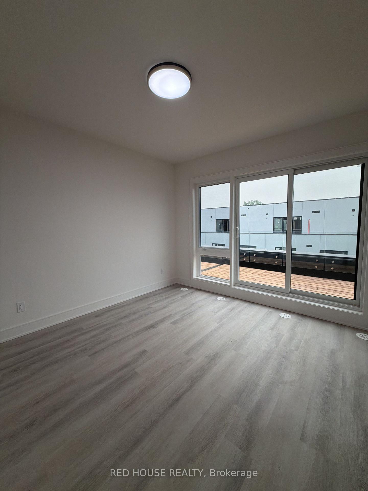 Photo 19 of 153 Everett Common, St. Catharines, Oakdale — HOMEH