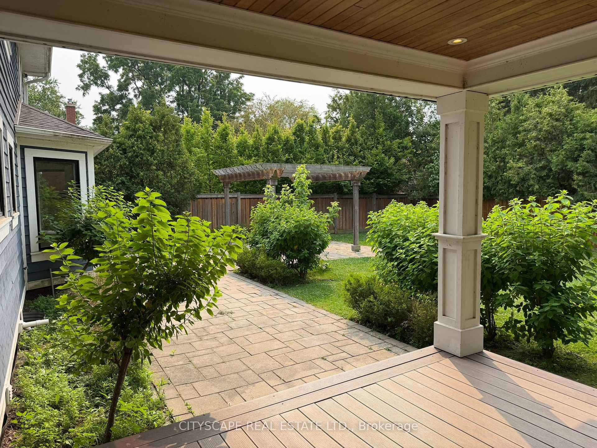 Photo 35 of 2009 Water's Edge Drive, Oakville, Bronte — HOMEH