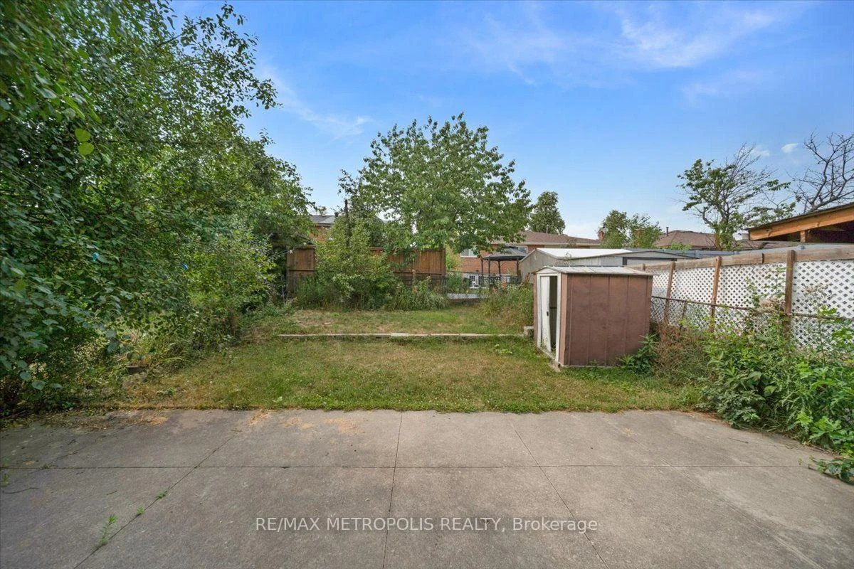 Photo 48 of 39 Jellicoe Crescent, Brampton, Northgate — HOMEH