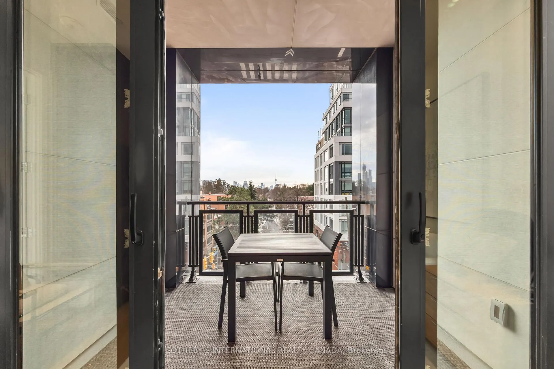 Photo 15 of Unit 510, 2 Forest Hill Road, Toronto, Casa Loma — HOMEH