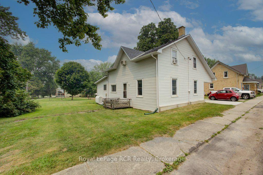 Photo 1 of 14 William Street, Perth East, Milverton — HOMEH