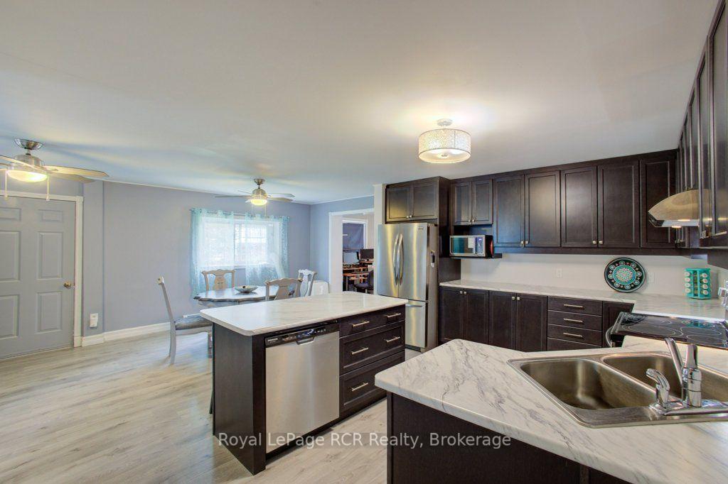 Photo 9 of 14 William Street, Perth East, Milverton — HOMEH