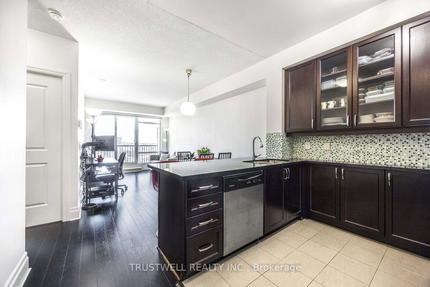 Photo 13 of Unit 1207, 151 Upper Duke Crescent, Markham, Unionville — HOMEH