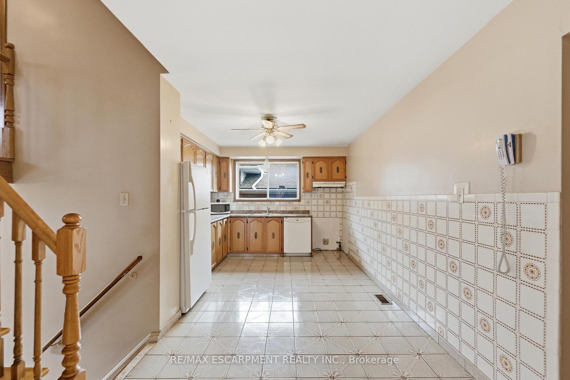 Photo 11 of 26 Adorn Court, Hamilton, Kentley — HOMEH