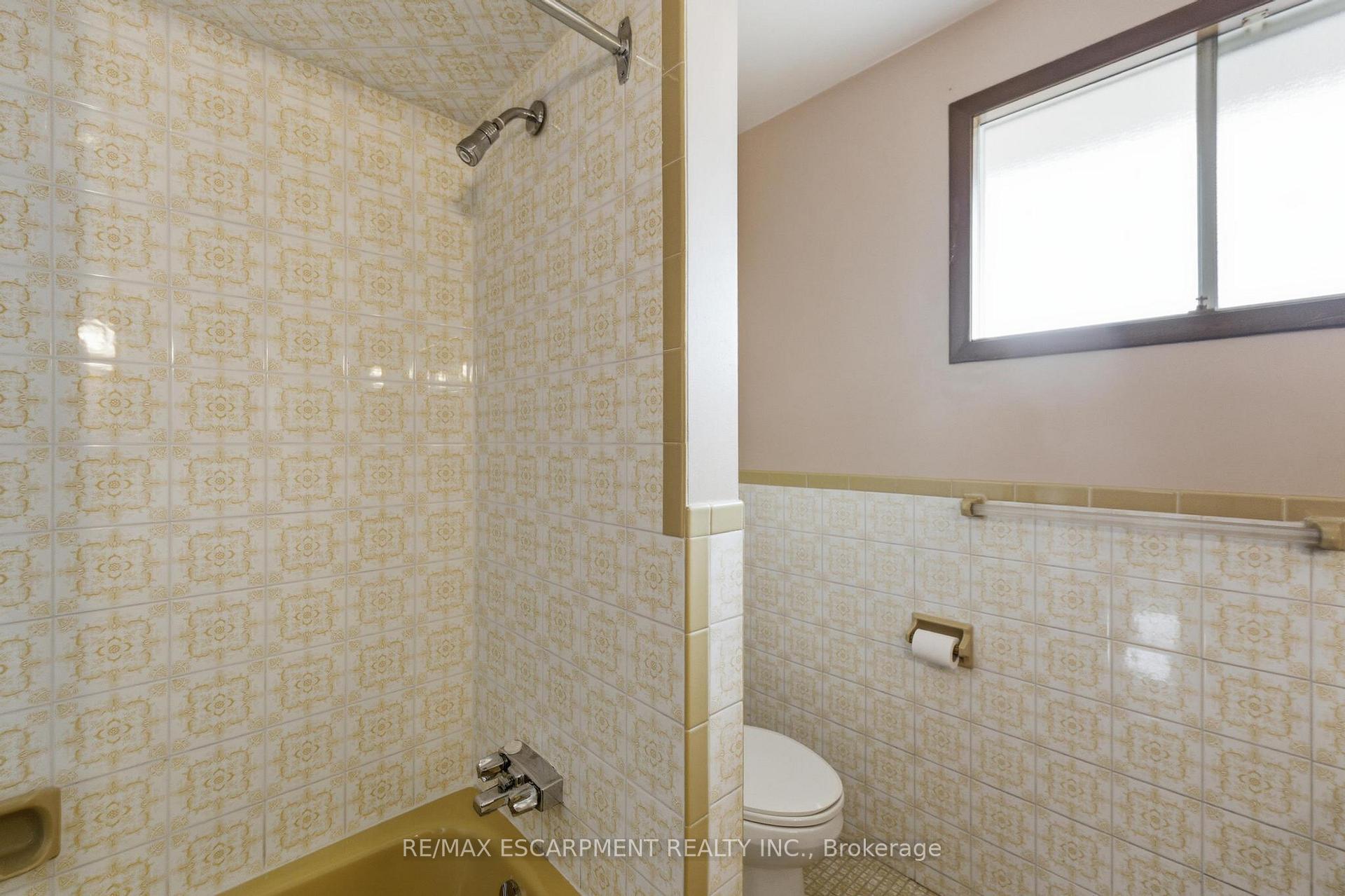 Photo 14 of 26 Adorn Court, Hamilton, Kentley — HOMEH