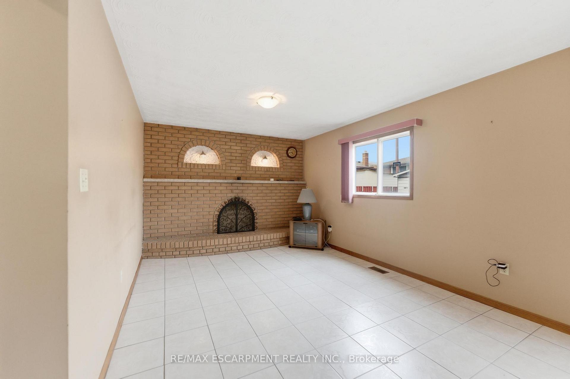 Photo 26 of 26 Adorn Court, Hamilton, Kentley — HOMEH