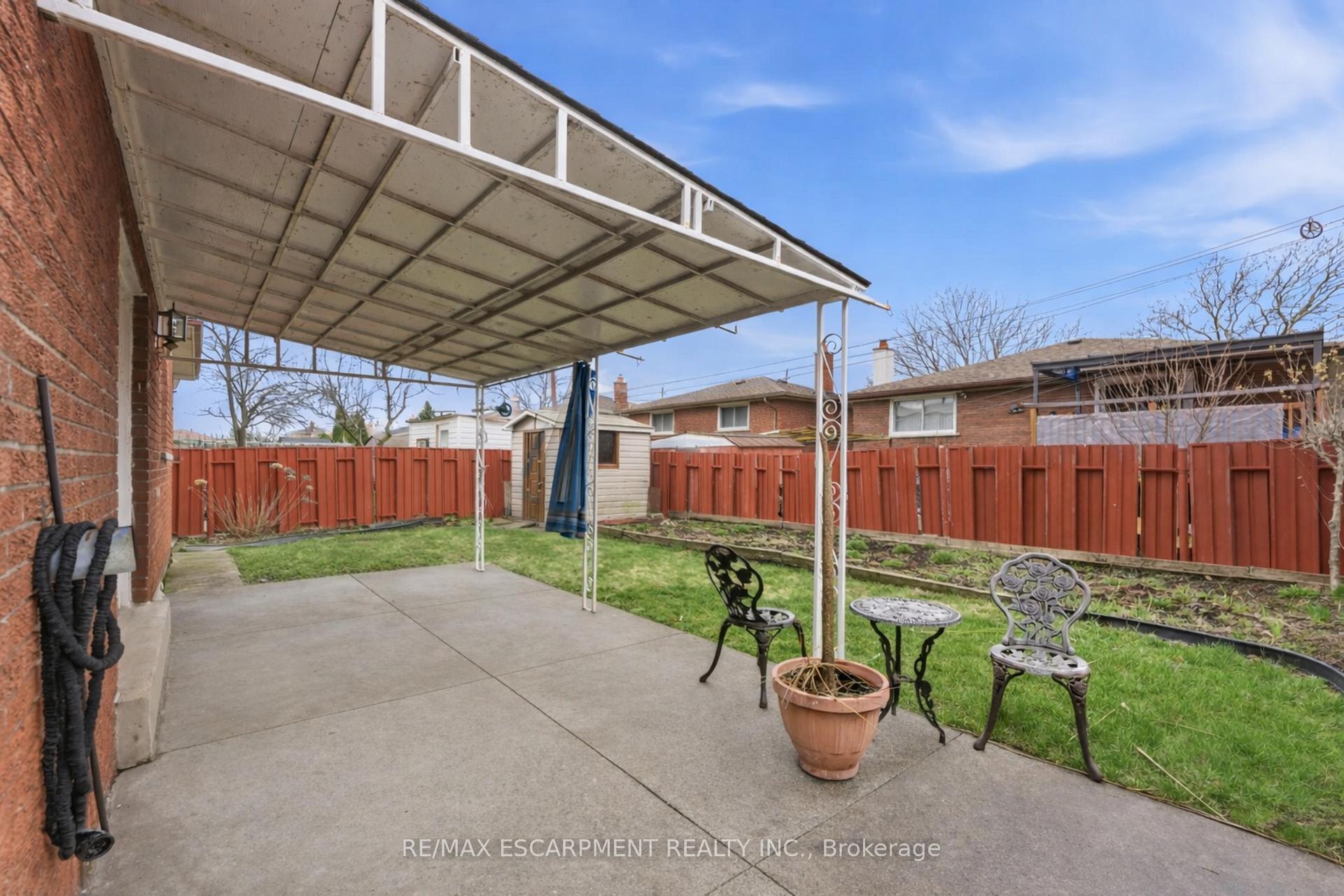 Photo 33 of 26 Adorn Court, Hamilton, Kentley — HOMEH