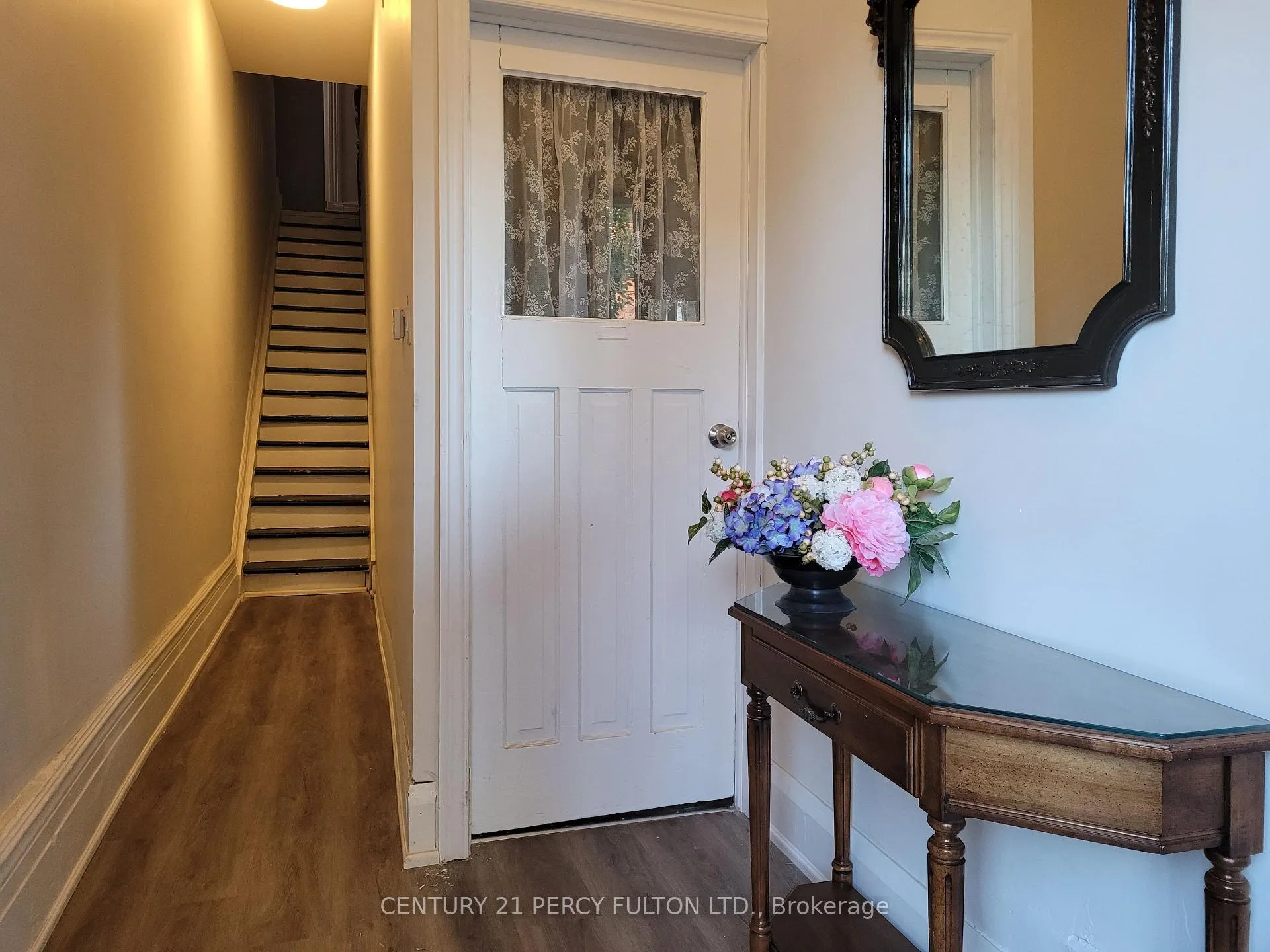 Photo 2 of 196 Brock Avenue, Toronto, Little Portugal — HOMEH
